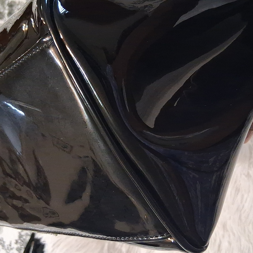 Julia & Michael EUC Patent Handbag - Picture 5 of 16